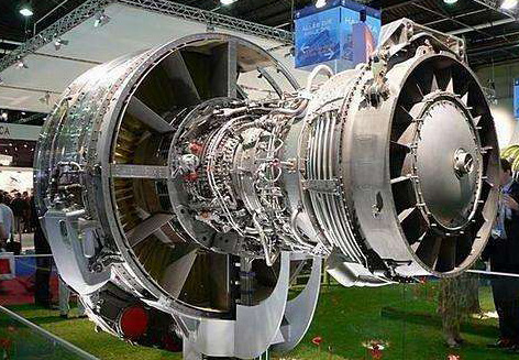 發(fā)動(dòng)機(jī)涂層前清洗