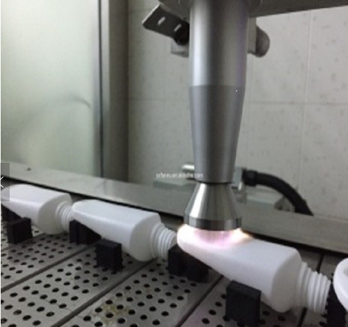 等離子清洗塑料瓶，噴碼前處理-金鉑利萊科技