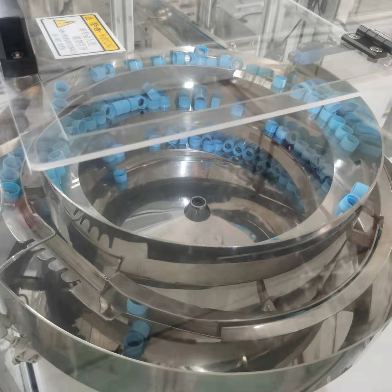 全自動擰蓋機的原理是什么？有哪些用途？